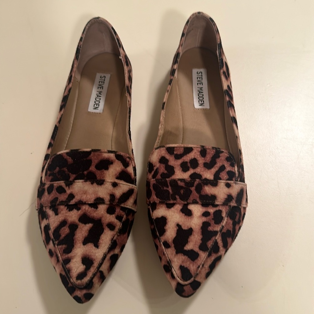 Steve Madden leopard pointed toe flats